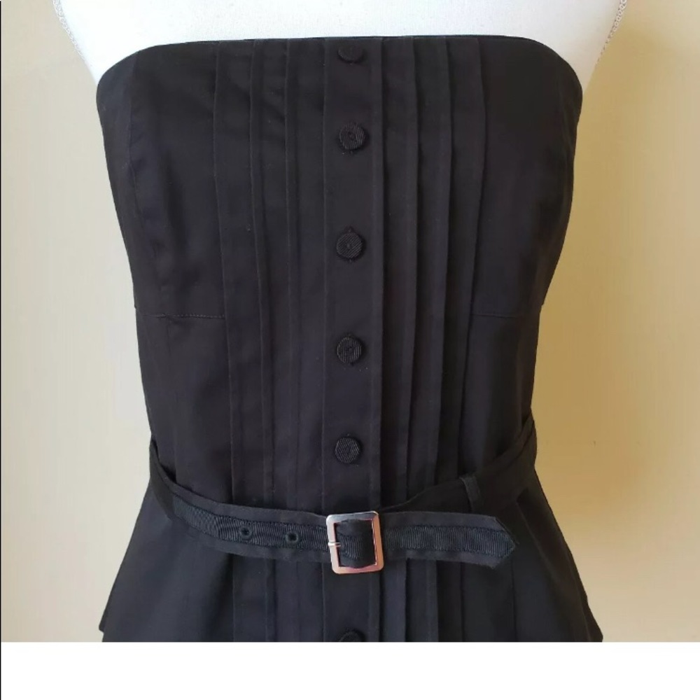 - 🌺WHBM really cute black corcet top size 8 like new 🌺 no belt